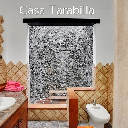 Casa Pilar, Aurora Y Tarabilla En Ecológica Teguitar