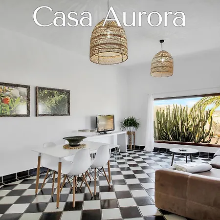 Country house Casa Pilar, Aurora Y Tarabilla En Ecologica Teguitar